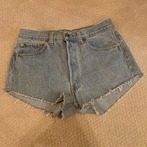 Urban Outfitters Levi’s shorts